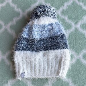 Heat Holders Fuzzy Knit Beanie with Pom-Pom - White, Blue, and Gray